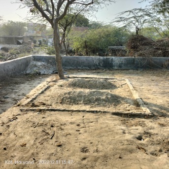 Graves of Dada Bahad's two wives